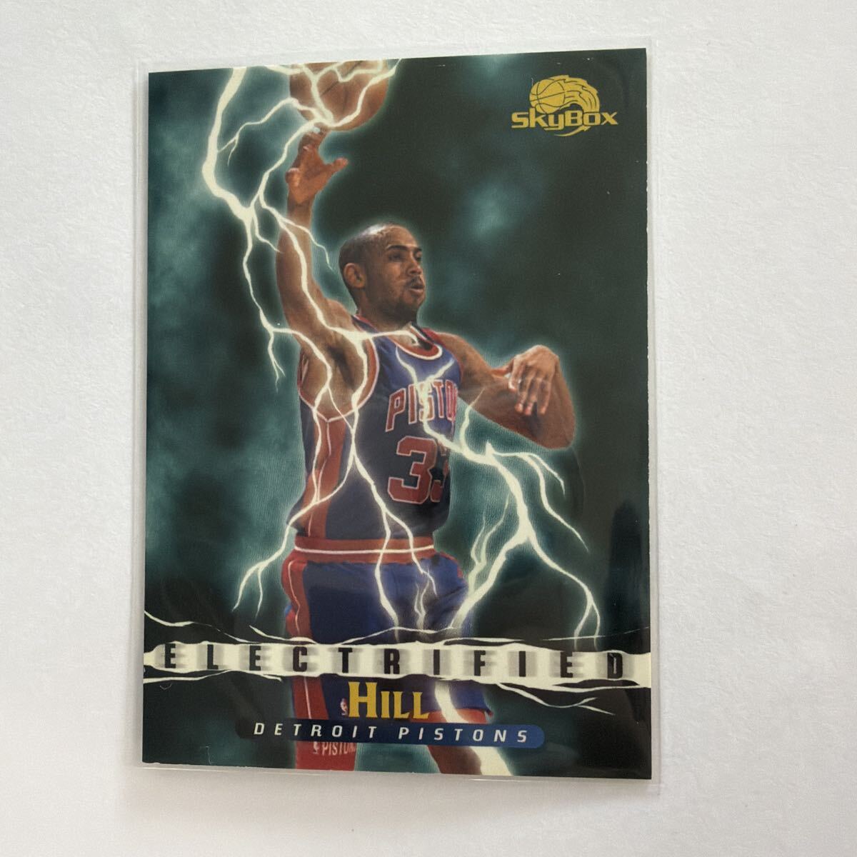 SkyBox ELECTRIFIED Grant Hill デトロイト・ピストンズ NBAカード　1996