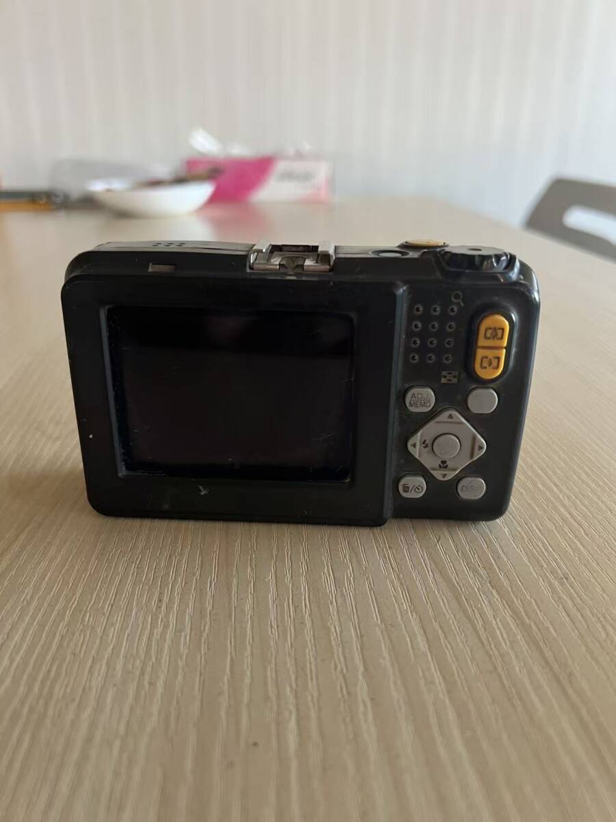 秋田発　RICOH リコー G700 コンパクトデジタルカメラ デジカメ コンデジ 防水 防塵 業務用 　バッテリなし　現状渡し