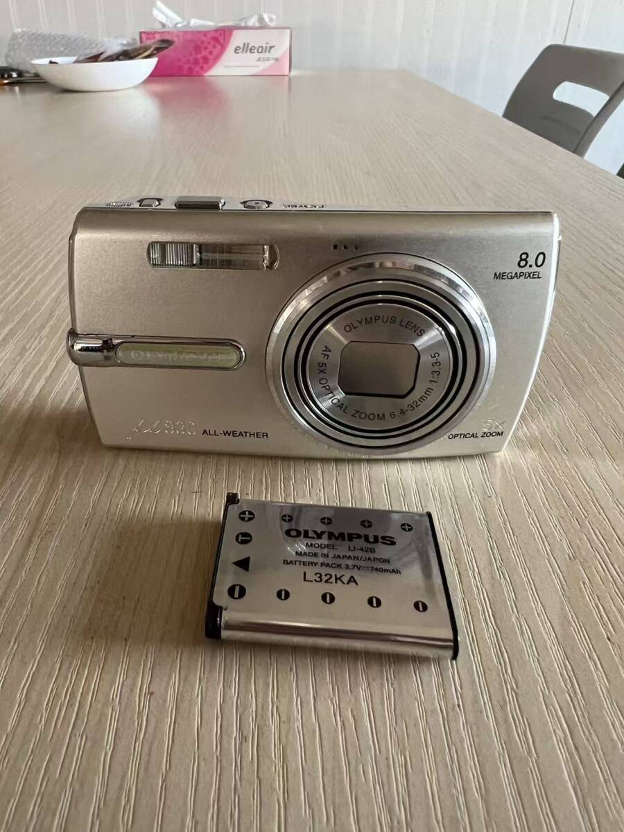 秋田発　OLYMPUS オリンパス u-830　コンパクト デジタル カメラ デジカメ バッテリー付き 通電動作確認済 現状渡し