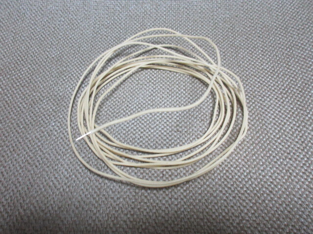ギターアンプ内部配線用 布巻きプッシュバックワイヤー Vintage Solid Core Push back Wire 白 AWG20 4m