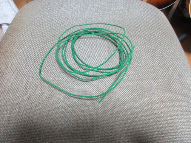 ギターアンプ内部配線用 布巻きプッシュバックワイヤー Vintage Solid Core Push back Wire 緑 AWG18 4m