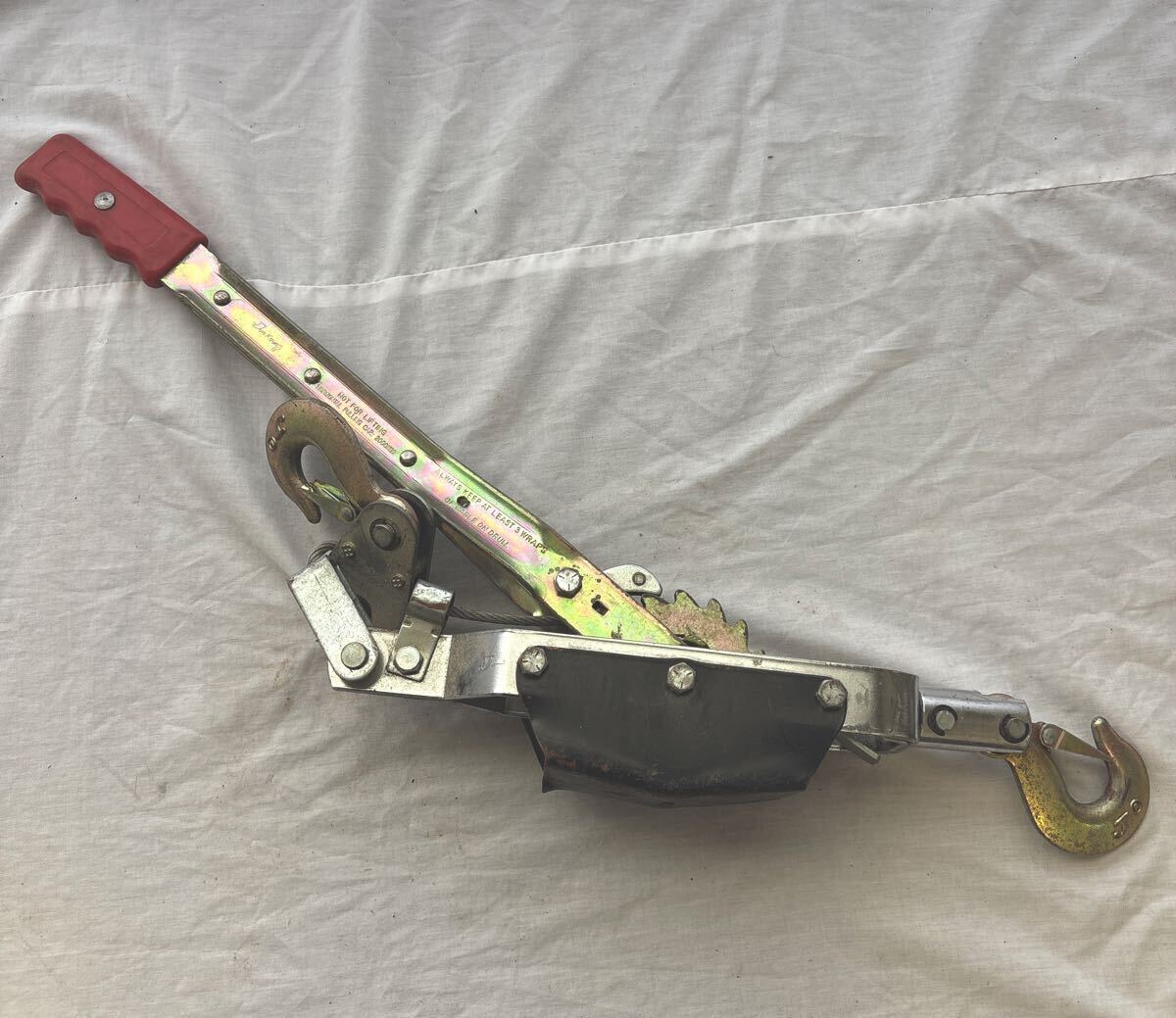 パワーウィンチ？ 2000キロ？ PW-200？ 手動式 ワイヤー式 荷締機？ ハンドウインチ？ 牽引？ 工具 長期保管品 ジャンク品 送料無料