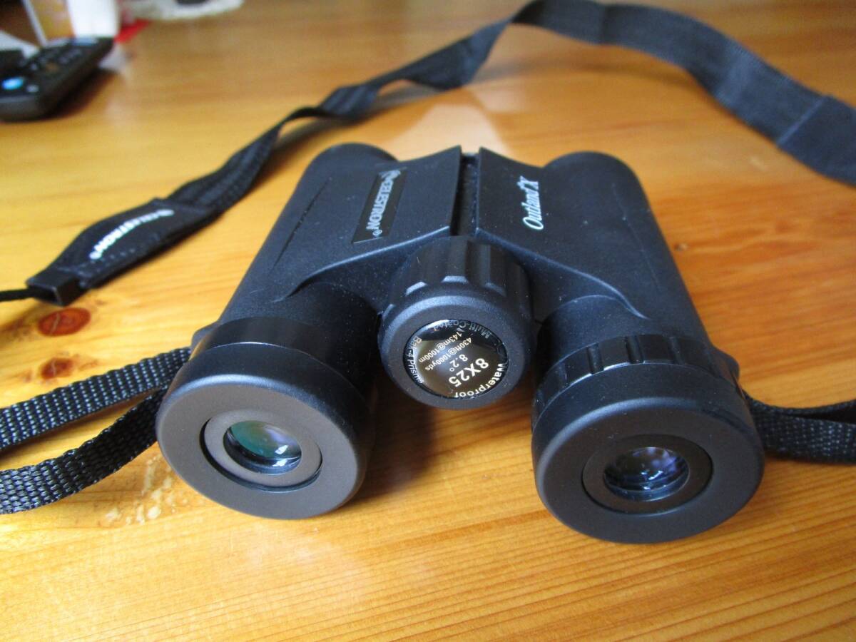 CELESTRON OutLand X 双眼鏡 8×25 8.2° 美品