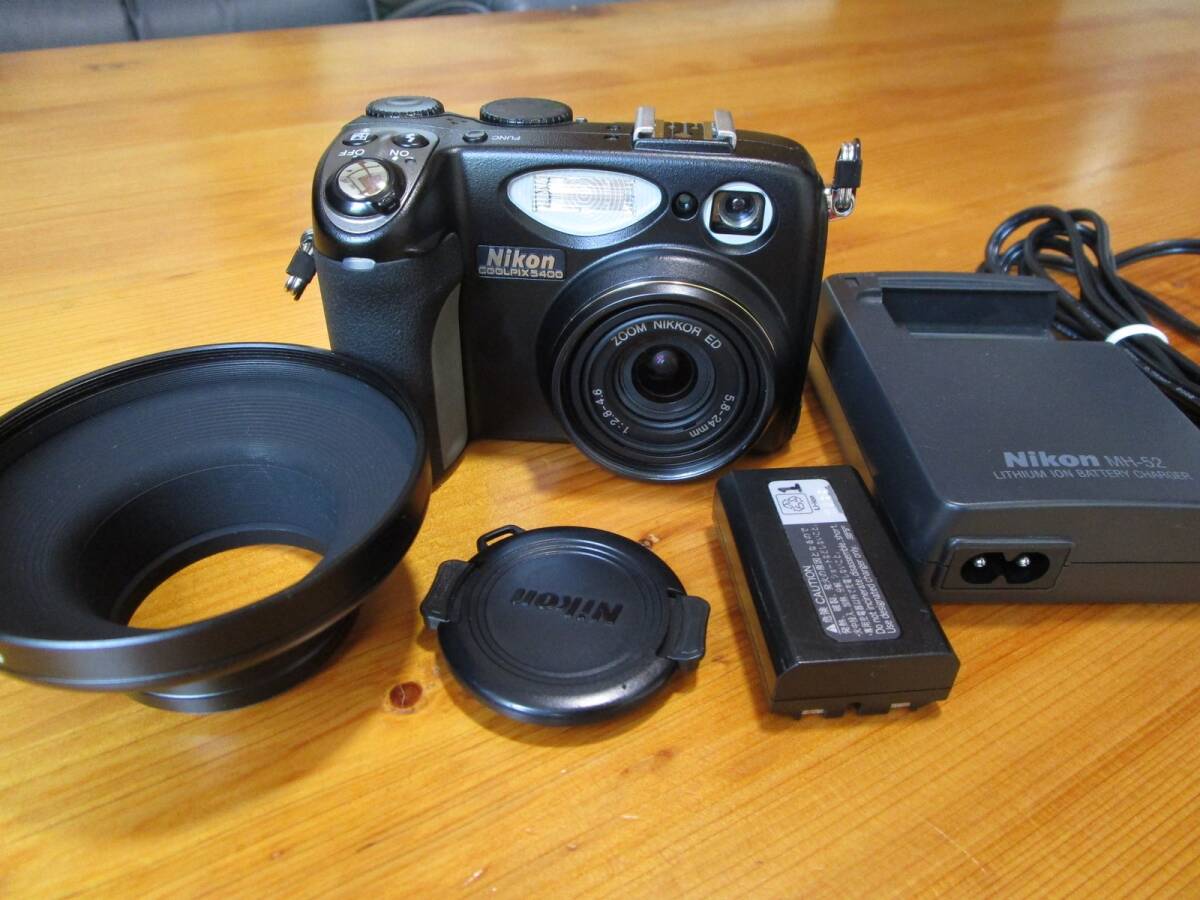 Nikon Coolpix E54000