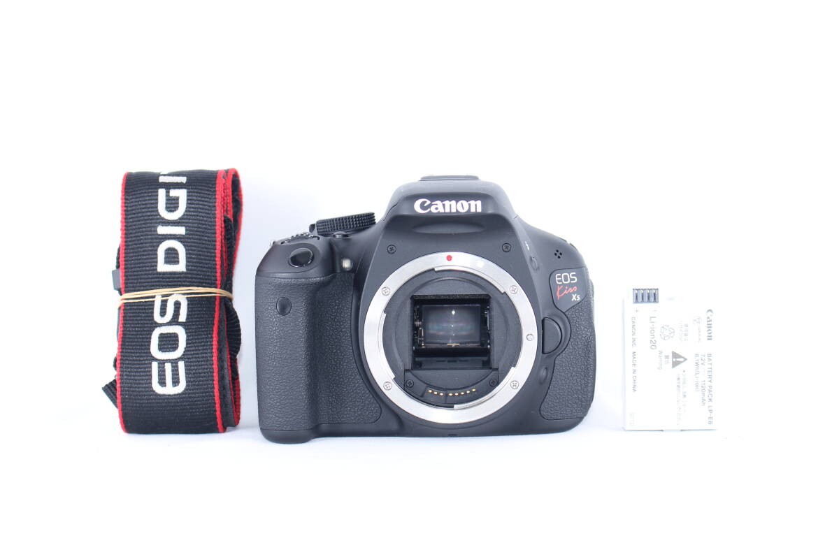 ★極美品★キャノン CANON EOS KiSS X5 ボディ ★動作OK★#D392