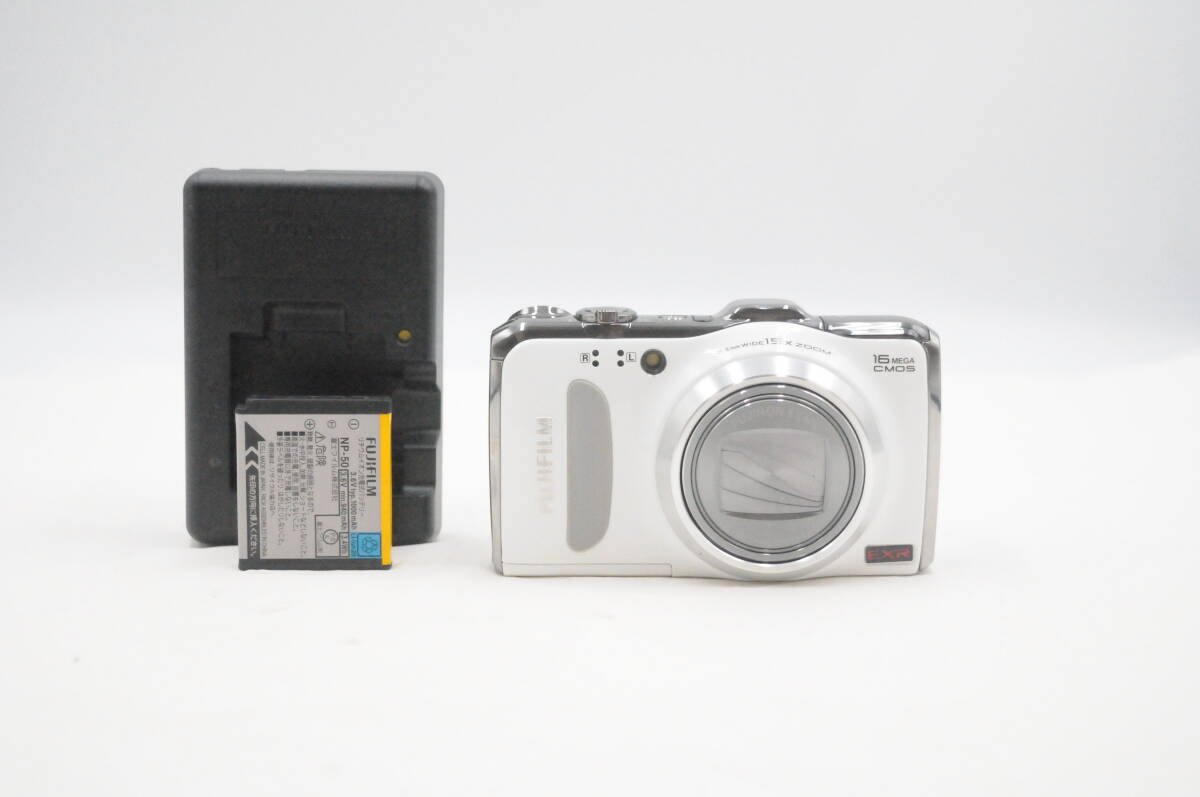 ★極上美品★FUJIFILM フジフィルム FINEPIX F550 EXR★動作OK★D268★