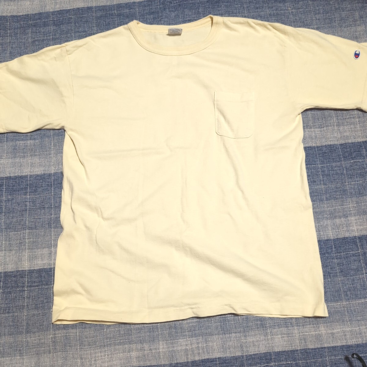 Champion チャンピオン T1011 ポケットTシャツ 薄黄色 ライトイエロー USA製 サイズL
