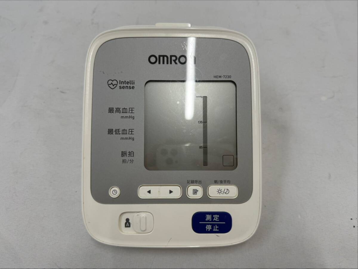 【1円スタート】OMRON オムロン 自動上腕式血圧計 HEM-7230