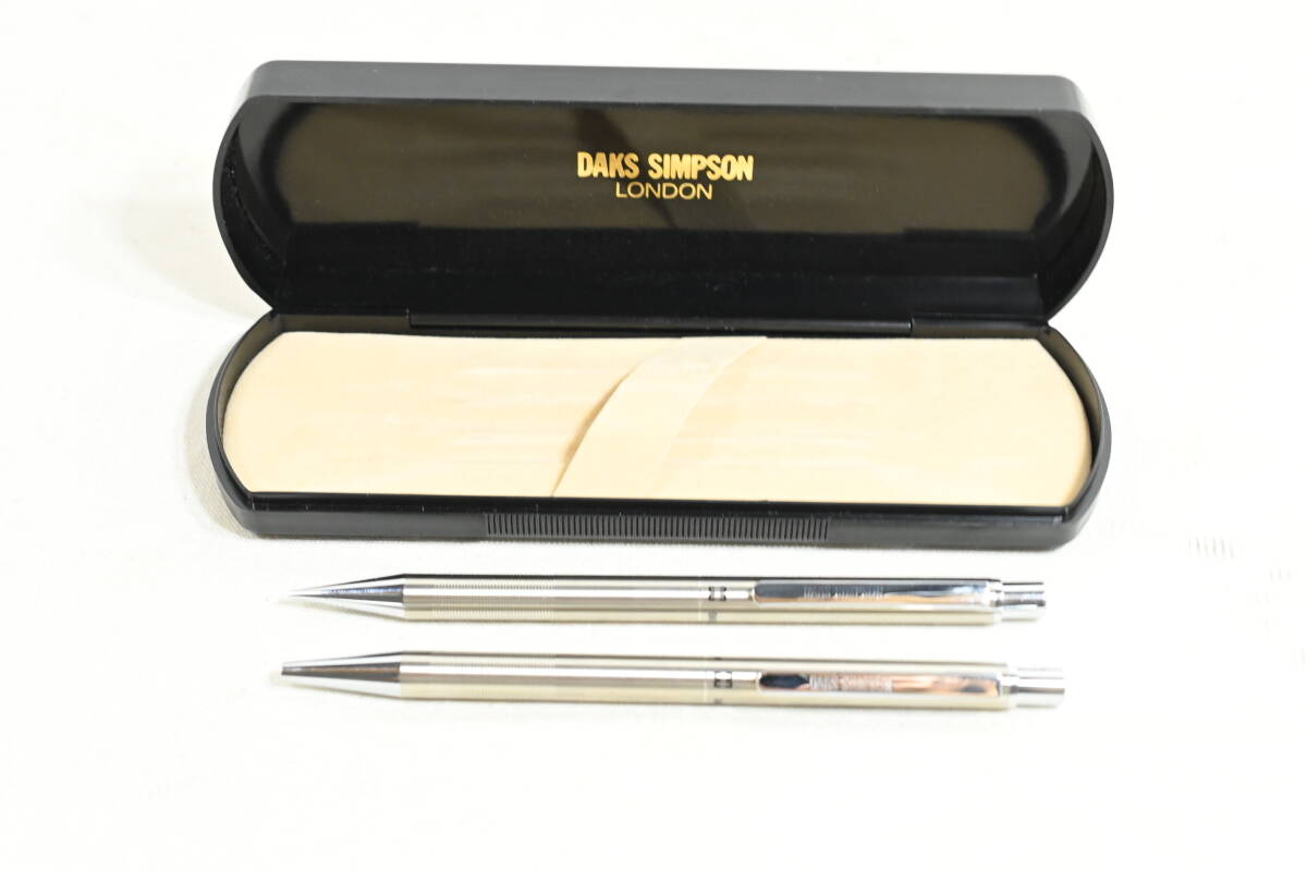 DAKS　SIMPSOM　ダックス　CELEBRATING　100　YEARS　ボールペン　シャープペン　セット　(OL)