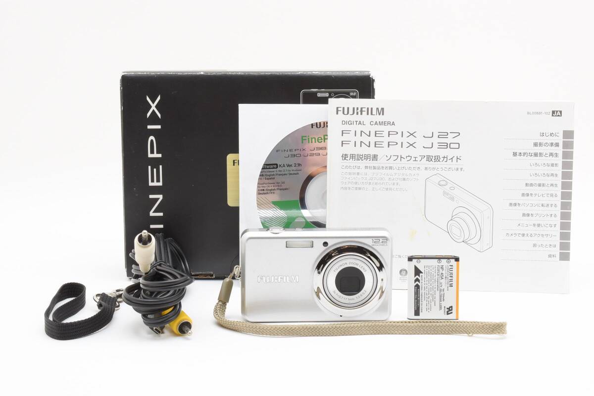★極上品★富士フイルム FUJIFILM FinePix J30 シルバー★ Y795 #5382