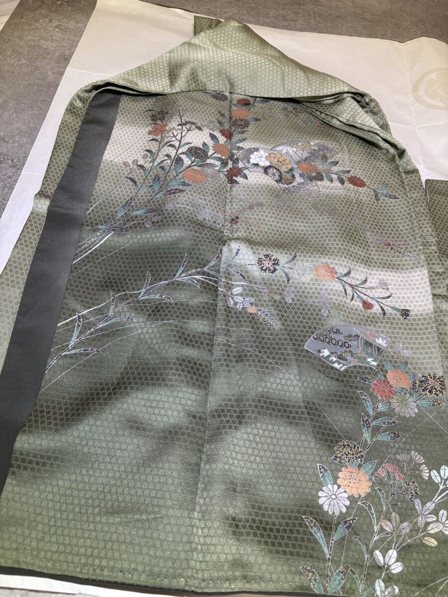 訪問着　正絹　螺鈿　銀彩　扇　台車　花　華　緑灰色　着物　和服　和装　リメイク　染め替え　ハンドメイド　生地　衣装　百貨店　高級