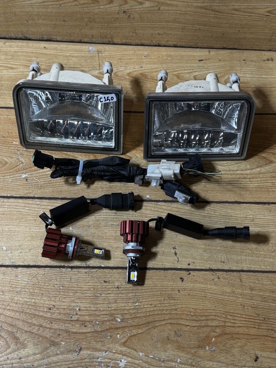 スズキ エブリィワゴン DA64W 純正 後期 フォグランプ カプラ 付き 左右セット LEDランプ 黄色付き LE04A138 35501-68H00 中古品( C150 ） 