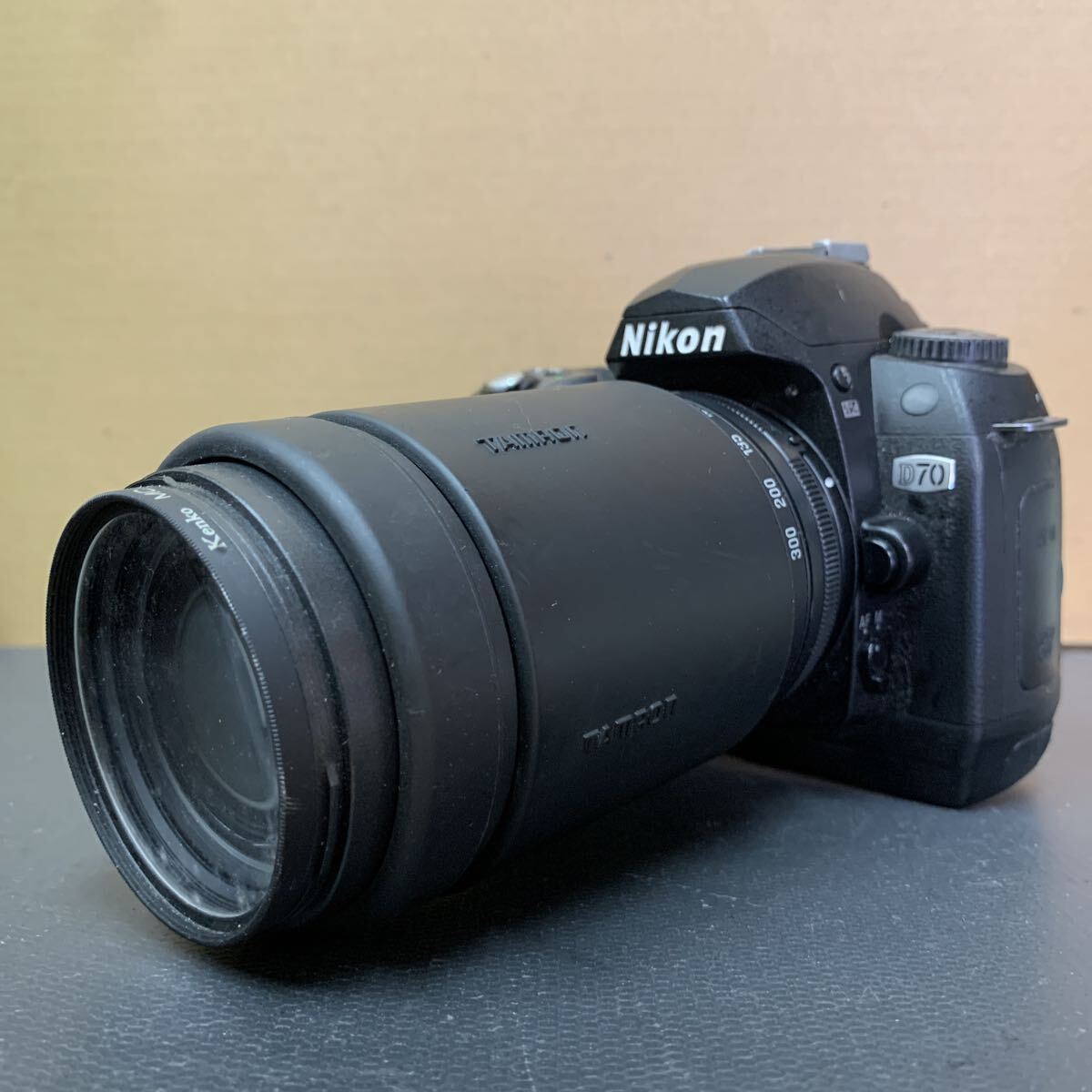 Nikon D70 ニコン デジタル一眼レフカメラ 未確認 298