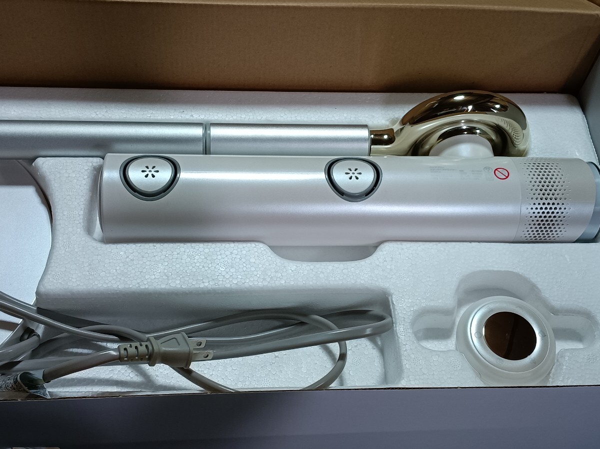 【ジャンク】クワッズ BISARA PRO ハンズフリースタンドヘアドライヤー ビサラ BSR003WH 本体 付属品