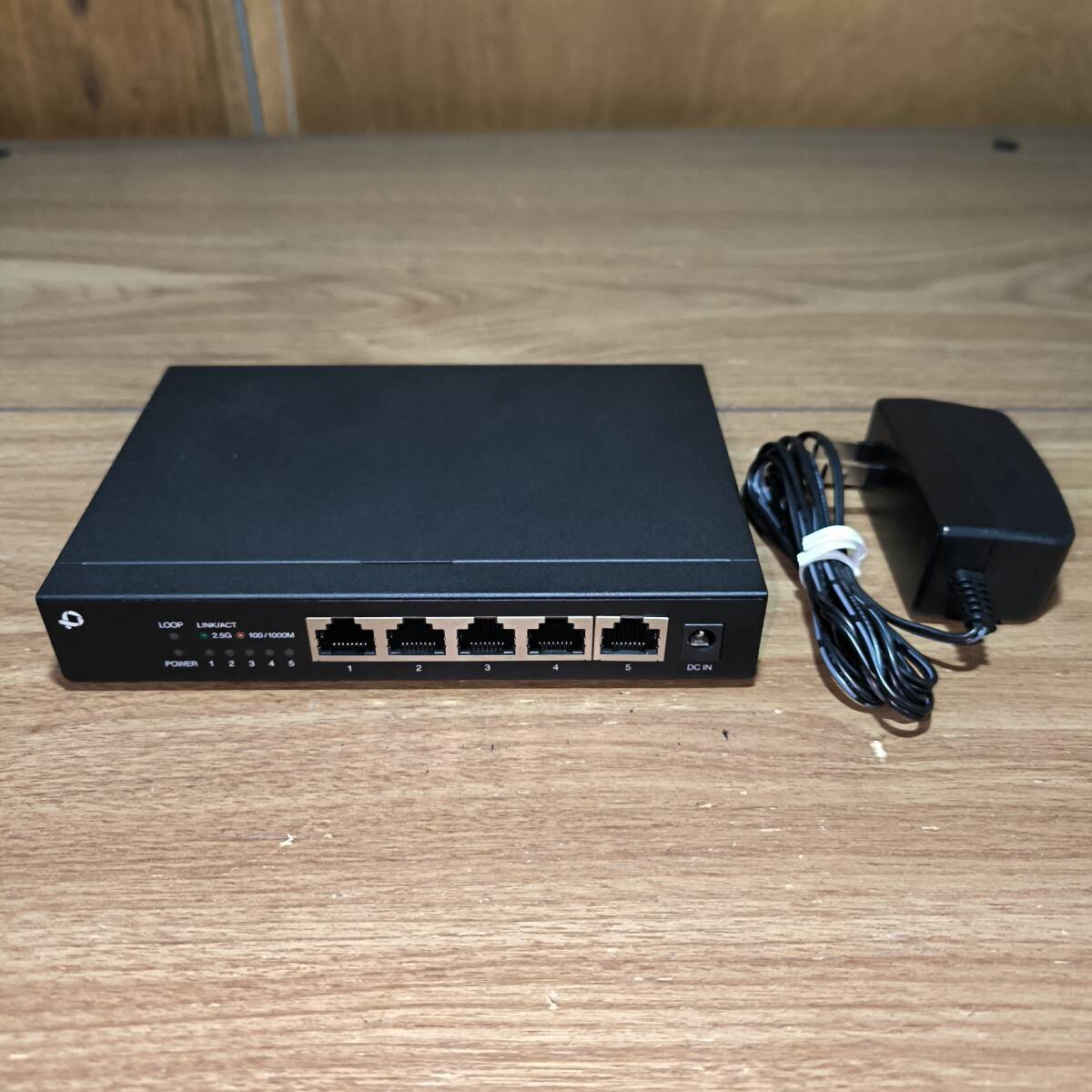 PLANEX スイッチングハブ FX2G-05EM 5ポート