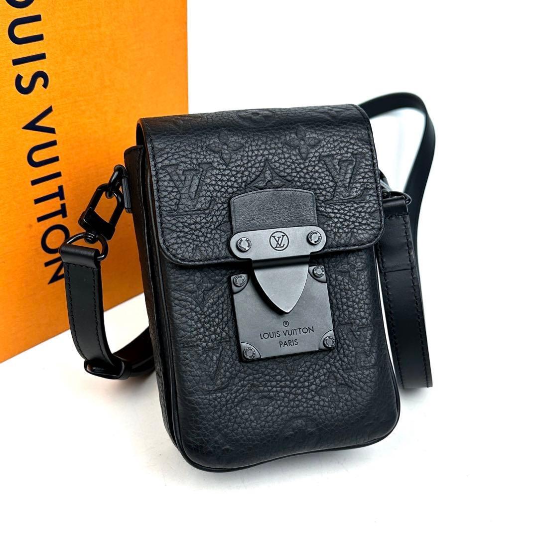 【極美品】LOUIS VUITTON ルイヴィトン モノグラム トリヨン Sロック ヴェルティカル ウェアラブル ウォレット ショルダーバッグ レザー 黒