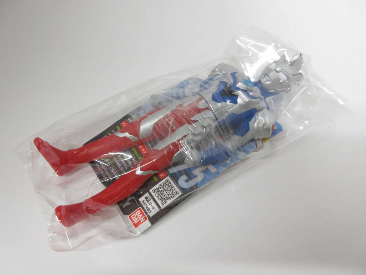 ☆ウルトラヒーローシリーズ 75 ウルトラマンゼット アルファエッジ ソフビ フィギュア 人形 バンダイ 保管品 未開封☆