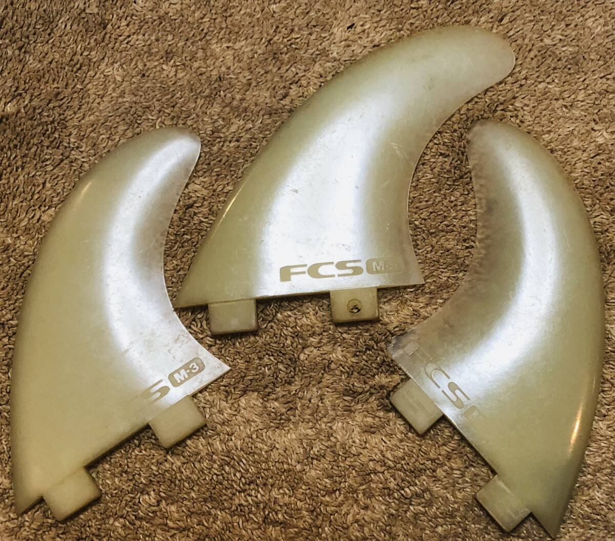 FCS・ショートボードのトライフィンに！両サイド・・・M-3　センター・・・M-5