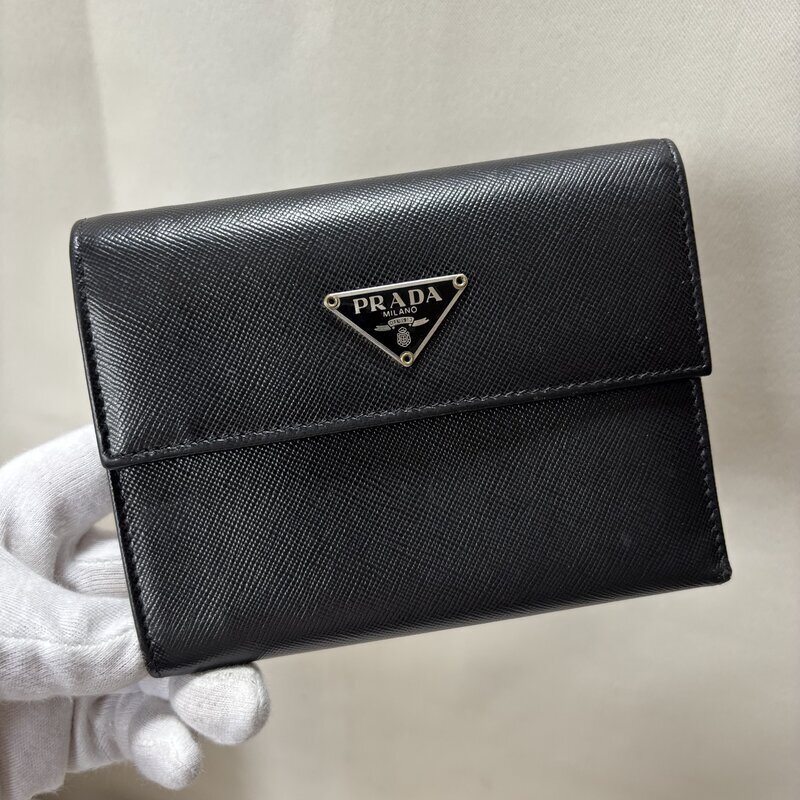 1円～ PRADA プラダ サフィアーノ M170A トライアングルロゴ 三つ折 財布 レザー ブラック 黒 コンパクト 小銭入れ IW607DA01PRD//