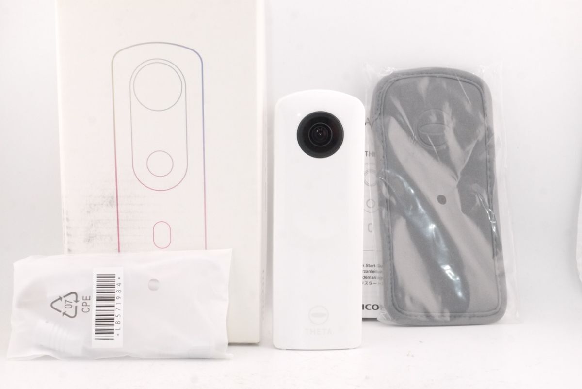 ★極上美品★リコー RICOH THETA SC2 ホワイト R03030 #3095 #0022