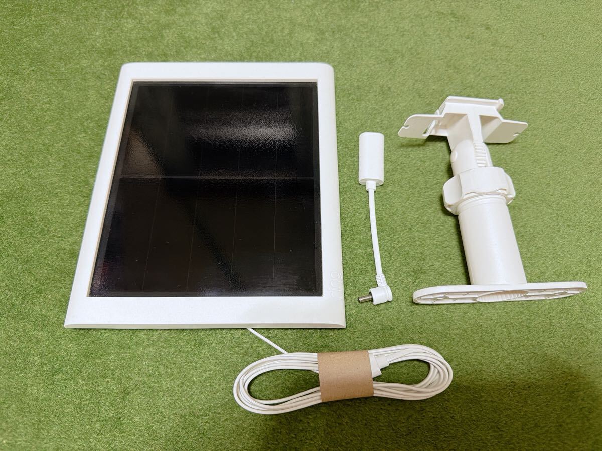 Amazon Ring Solar Panel アマゾン リング ソーラーパネル 4W USB-C 防犯カメラ 電源 供給 太陽光 発電 現状 ホワイト