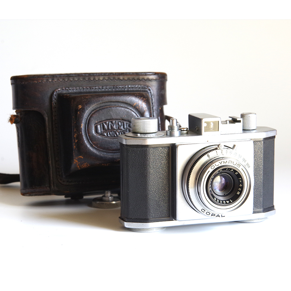 オリンパス　フィルムカメラ Olympus 35 / ZUIKO FC 1:3.5 f=4cm　127