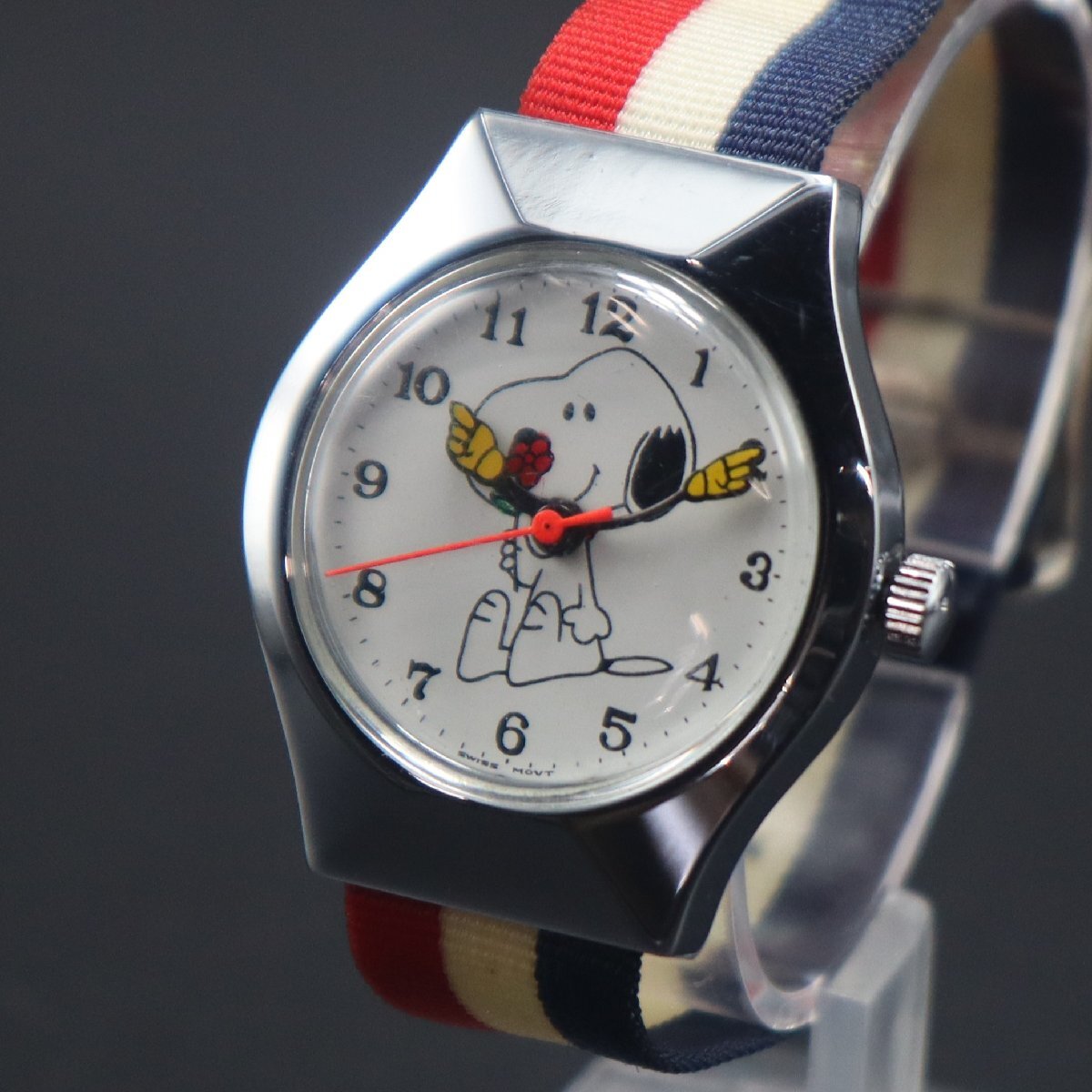 SNOOPY SWISS MOVT スヌーピー スイス製ムーブメント 手巻き 全数字 ホワイト文字盤 純正ベルト ヴィンテージ メンズ腕時計