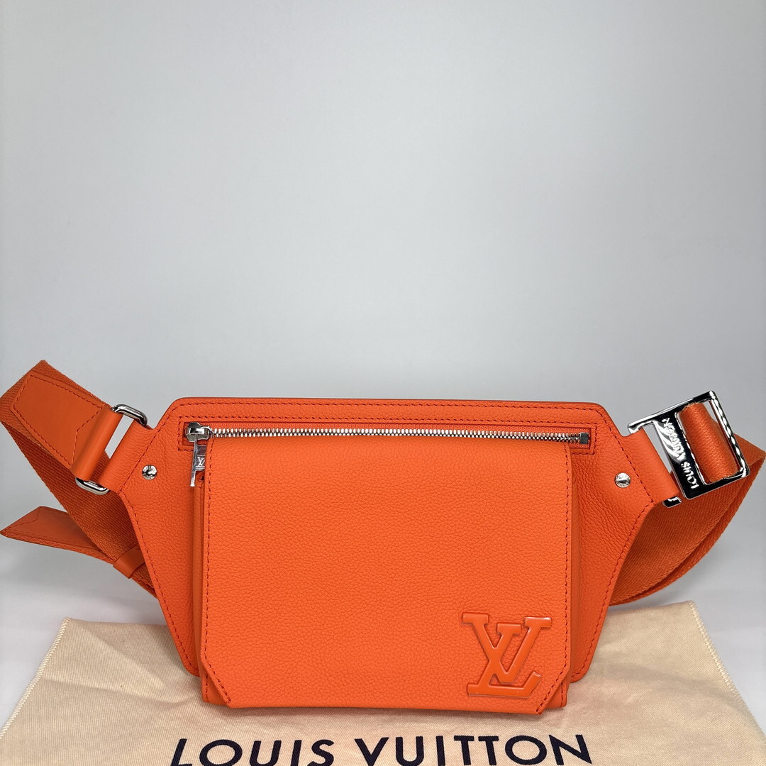 新品未使用/IC Louis Vuitton ルイヴィトン LVアエログラム バムバッグ レザー ショルダーバッグ メンズ ボディバッグ M59625 定価35万円