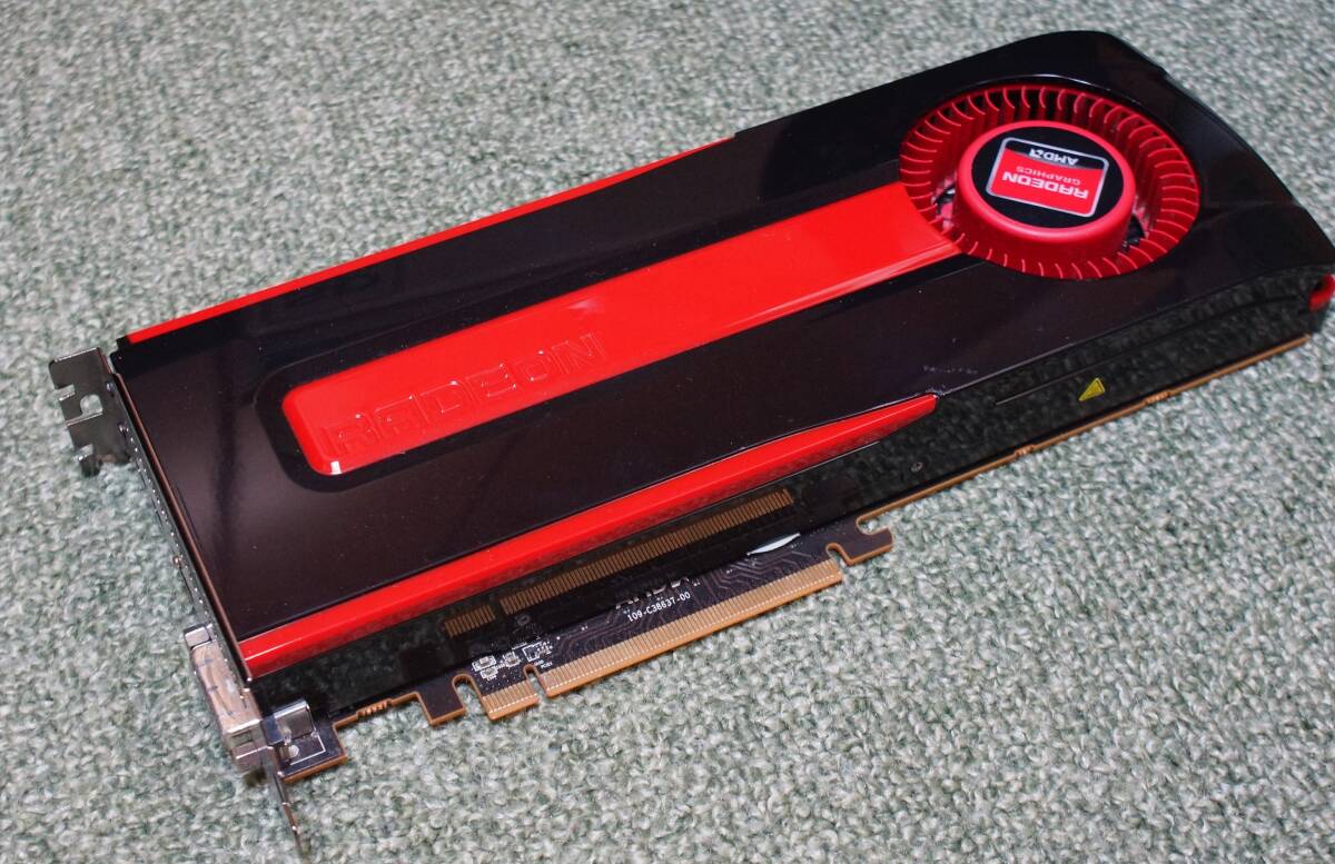 ★AMD RADEON HD7950 グラフィックボード★