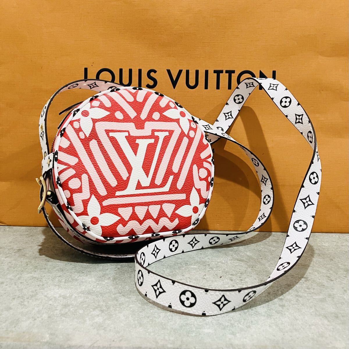 LOUIS VUITTON 新品 限定 モノグラム クラフティ ショルダー バッグ ルイ・ヴィトン 斜め掛け レザー バック 未使用品