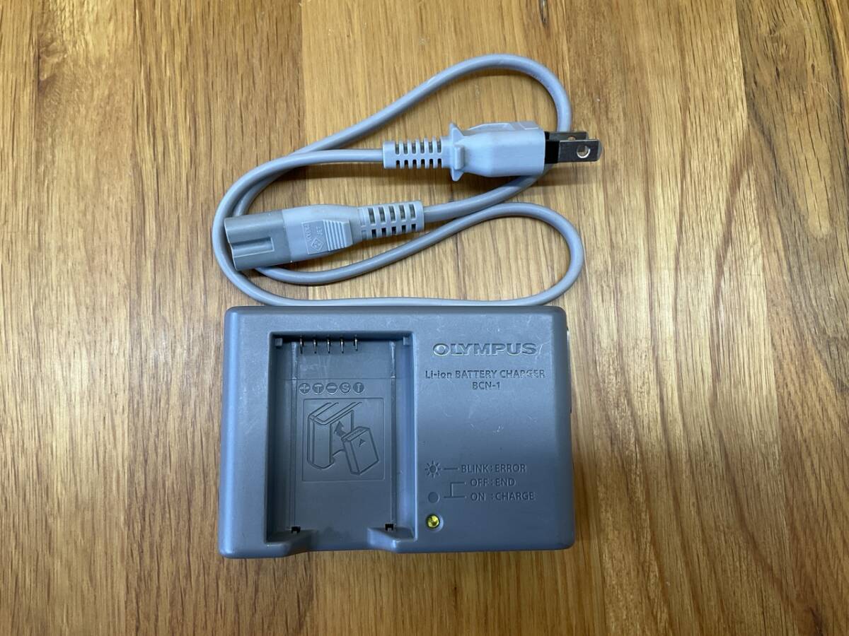 オリンパス OLYMPUS リチウムイオン電池充電器 BCN-1