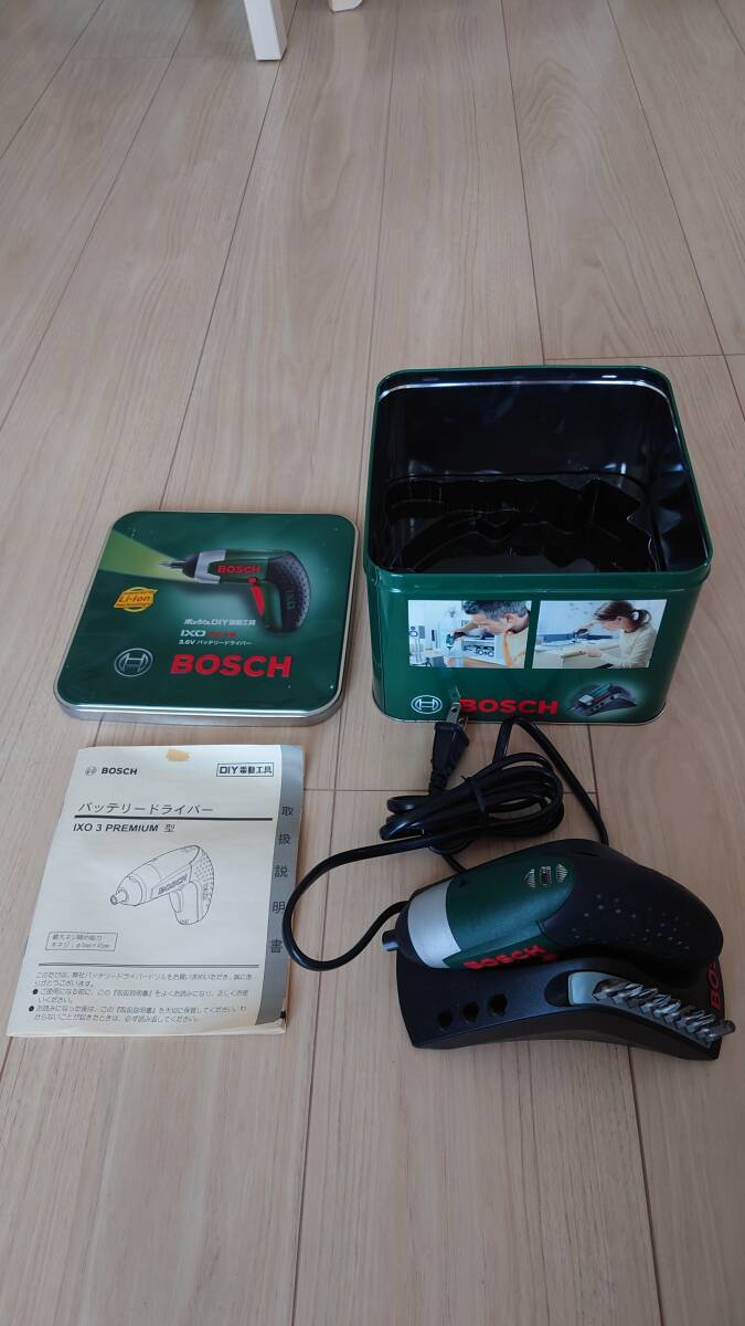 ★BOSCH ボッシュ コードレス電動ドライバー IXO 3 DC3.6V 充電器 ビットセット付 中古品★