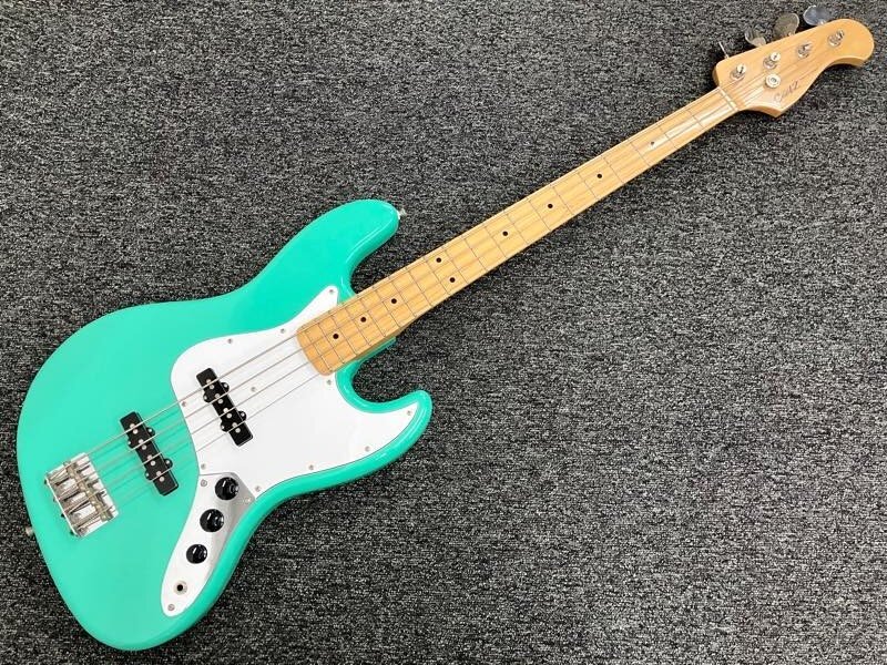 ◆ Cool Z　ZB-4V/M ◆ クールZ　日本製　ジャズベース タイプ　ソフトケース付属です♪ 中古品