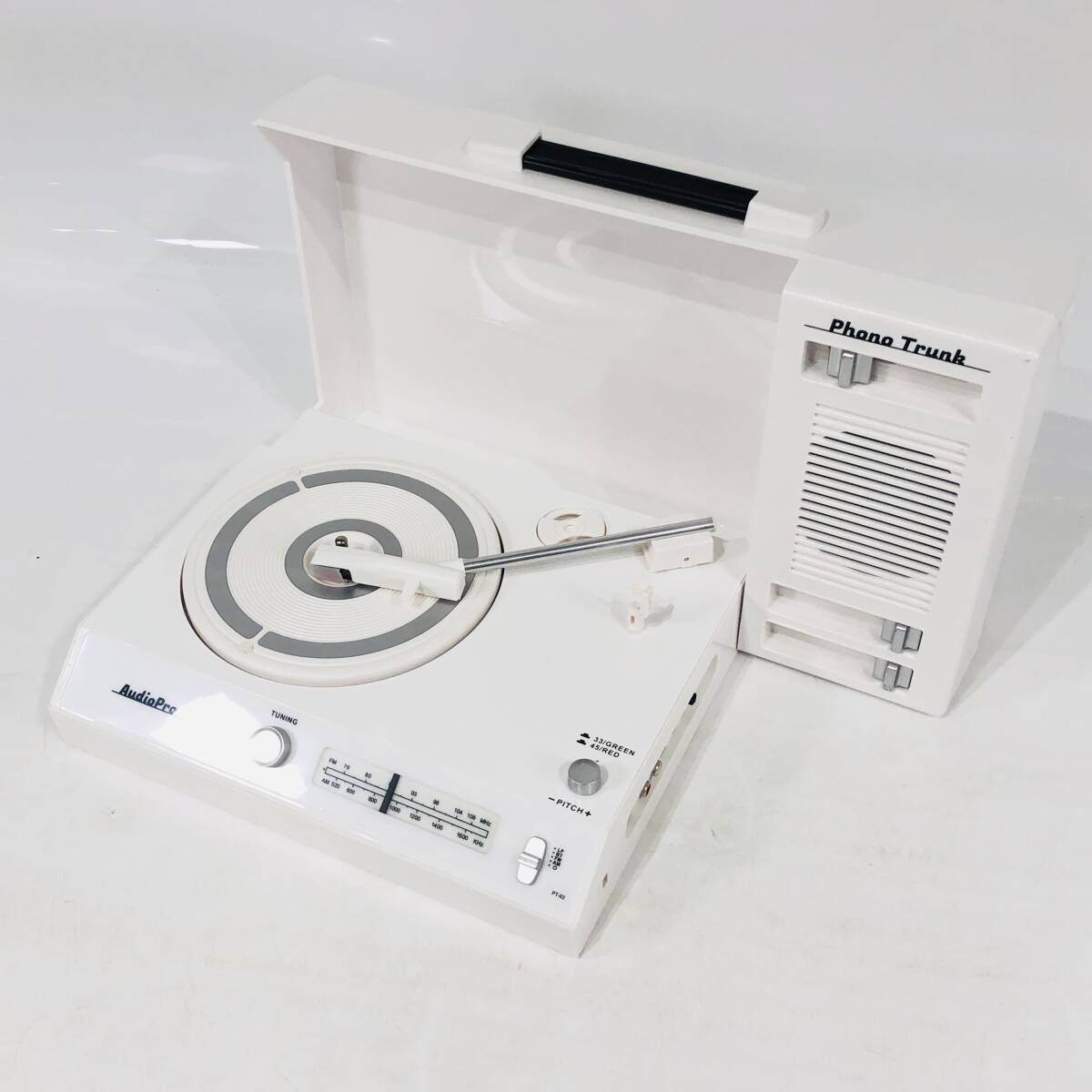 動作品 とうしょう Phono Trunk PT-02 充電式 ポータブル レコードプレーヤー トランク型 Bluetooth対応 NC4334M