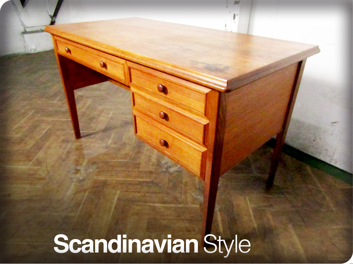■ヴィンテージ■チーク材■Scandinavian style/北欧スタイル■片袖書斎デスク■st322k