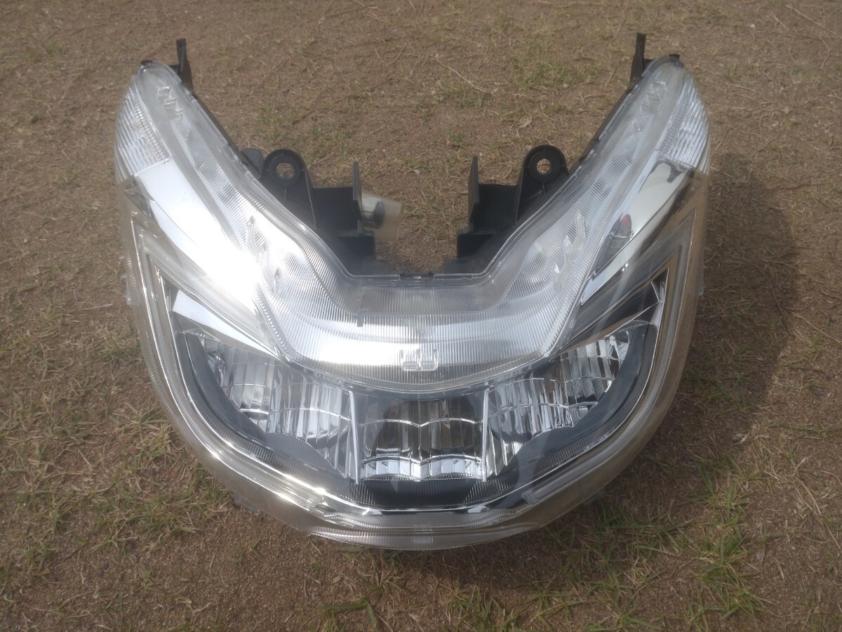 【傷少】PCX JF56/KF18用純正ヘッドライト