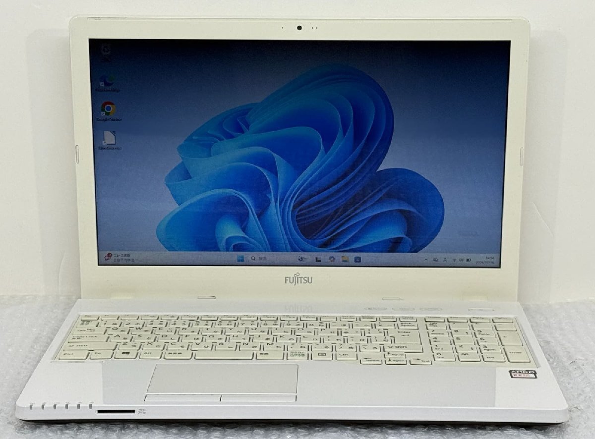 ●富士通 FUJITSU LIFEBOOK WAA/B3 / E2-9000 / 8GBメモリ / 500GB HDD / 15.6型 / Windows 11 Home / 難あり【 ITS JAPAN 】