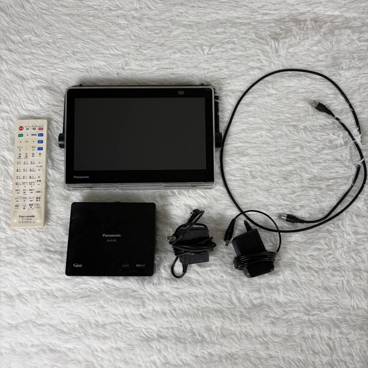 Panasonic プライベートビエラ UN-10CN10D UN-E10S 2020年製 防水 ポータブルテレビ リモコン付