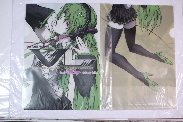 【初音ミク】EXIT TUNES PRESENTS VOCALO LEGEND クリアファイル　非売品　イラストレーター　なぎみそ様