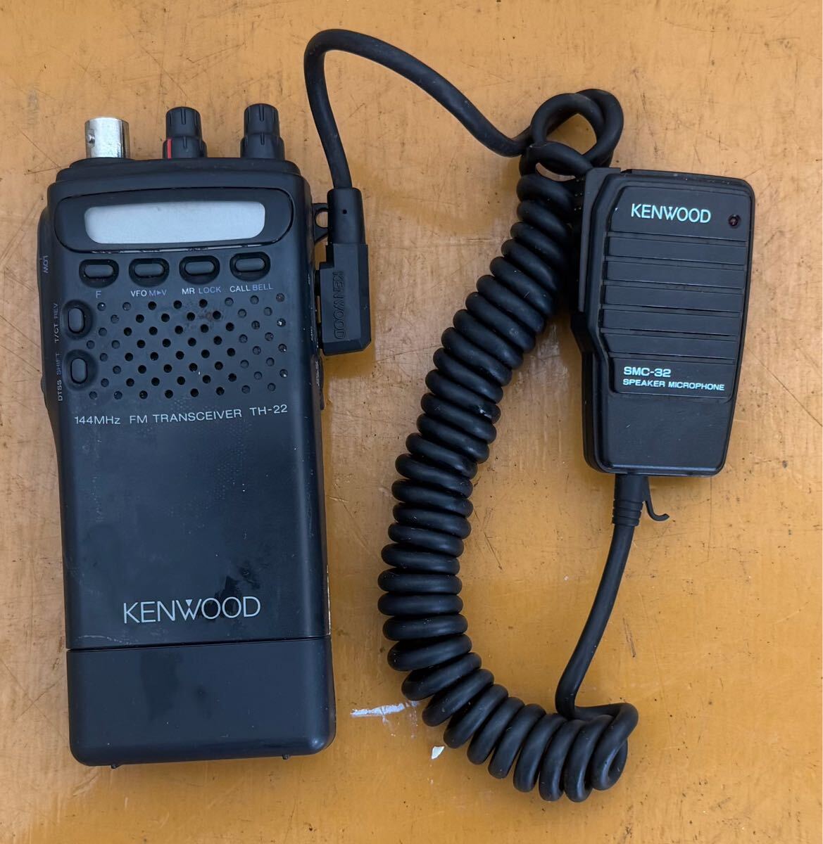 KENWOOD ケンウッド 144Mhzハンディ機TH-22 スピーカーマイクロフォン SMC-32