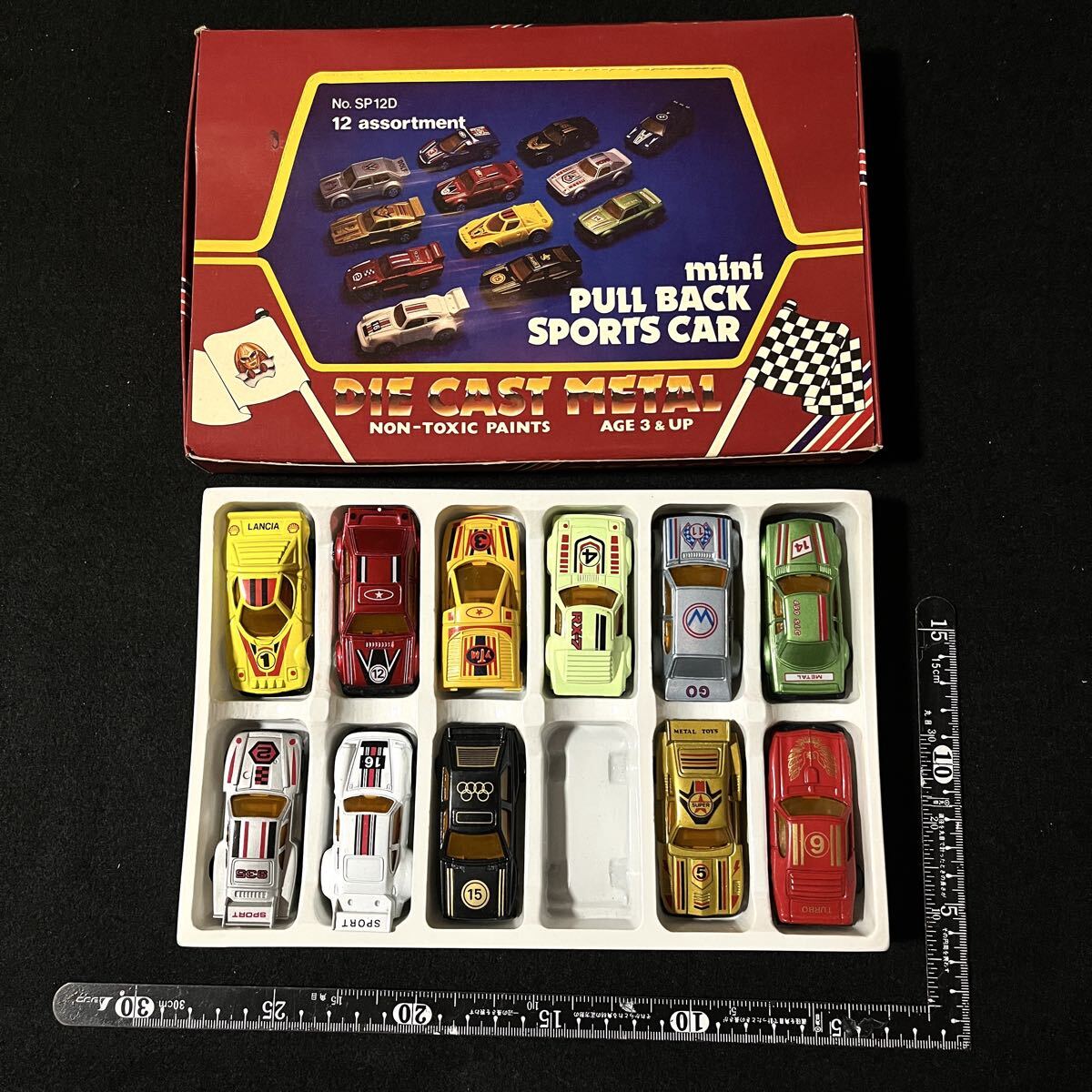 【当時物・香港製】ダイキャスト プルバックカー ミニカー 11台セット 箱付 レトロ ビンテージ RX-7 ランチア ポルシェ935等