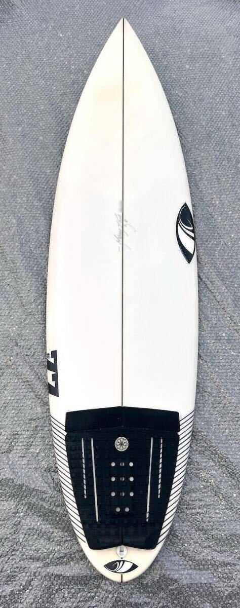 送料無料！美USED 本国アメリカ製 シャープアイサーフボード #77 モデル 5’8” 23.6L SHARPEYE Surfboards 五十嵐カノア