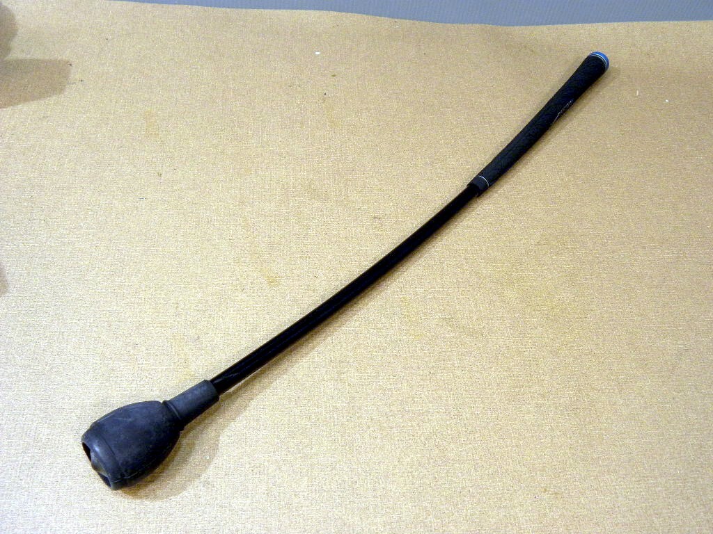 tabata タバタ　ゴルフ練習器具　トルネードスティック　ショートタイプ　中古