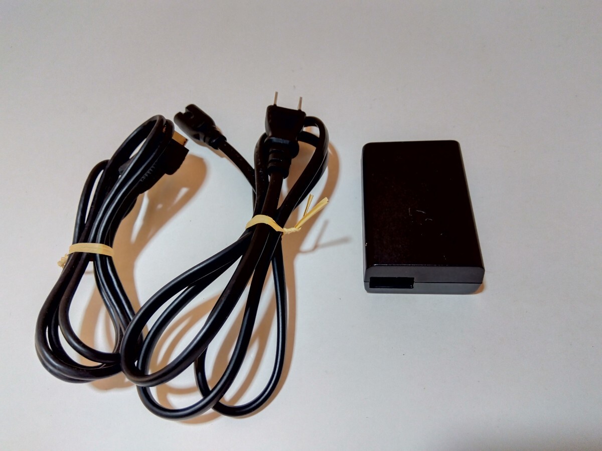 PS Vita PCH-1000 1100 ACアダプタ USBケーブル PCH-ZAC1 純正品 ACアダプター