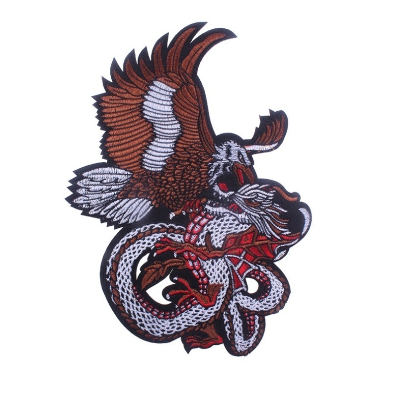 刺繍ワッペン　アイロンワッペン　アプリケ　アメリカン　ハーレー　特攻服　バイクウェア　ジャケット　カスタム（鷹と龍）