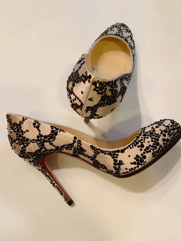 【WILD CHAMOMILES】Christian Louboutin スペシャルオーダー品　ピンヒール　#35.5 お値引きして発売中！Sale半額