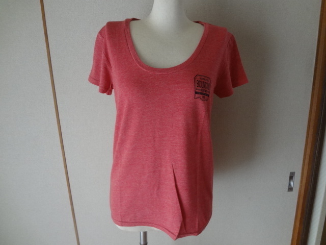 新品。かわいいTシャツ、杢調、くすみ赤系、プリントTシャツ、カットソ－、Mサイズ