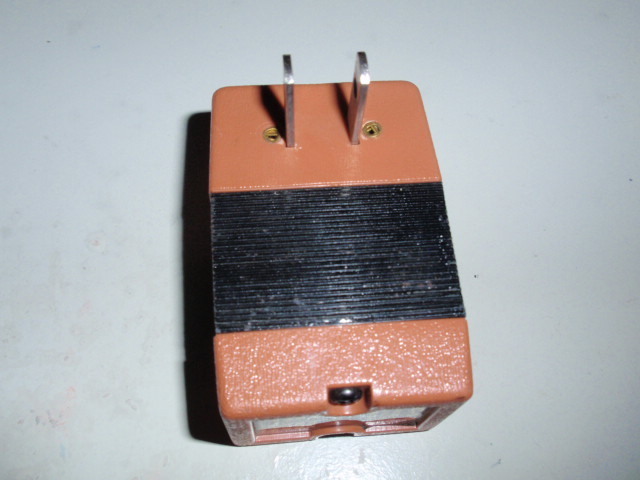 TRANS-22 変圧器ステップアップトランス（110-120V→220-240V 50W）　VC-17
