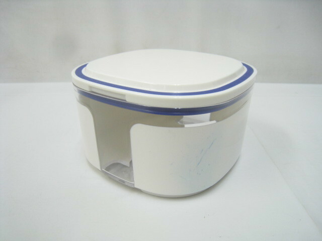 未使用 保管品 Tupperware タッパーウェア タッパー 角型ケース ホワイト×クリア ブルーライン 白 13×13×7.5cm