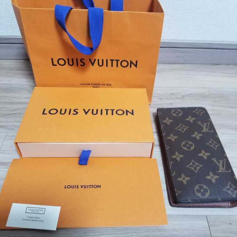 LOUIS VUITTON ルイヴィトン モノグラム ポルトフォイユブラザ 長財布 